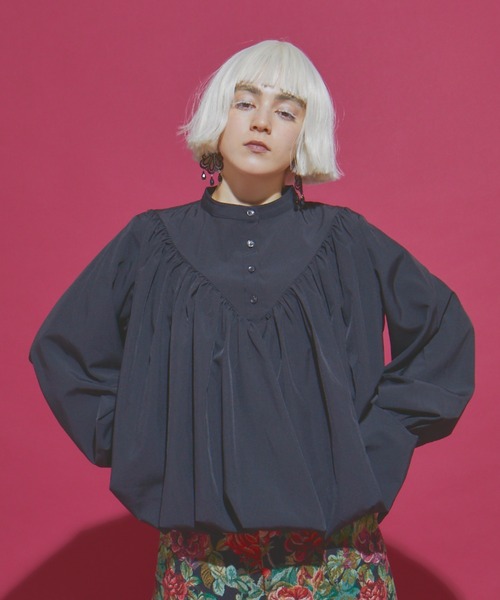 manana suerte（マニャーナスエルテ）の「バルーンブラウス（シャツ/ブラウス・レディース・ブラック/ホワイト・FREE）」の17枚目の写真