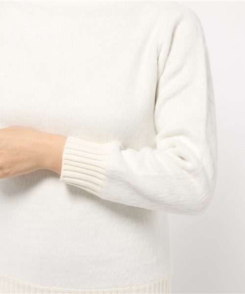 FIGARO Paris（フィガロパリ）の「◇ヘアリーシャギー タートルネックプルオーバー（ニット/セーター・レディース・ライトグレー/ホワイト・FREE）」の4枚目の写真