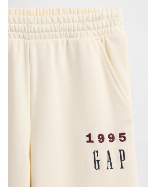 GAP（ギャップ）の「30th アニバーサリー フレンチテリー GAPロゴ バギースウェットパンツ（キッズ）（スウェットパンツ・キッズ・レッド/ネイビー/アイボリー/グレー・120cm/160cm/130cm/140cm/150cm）」の11枚目の写真