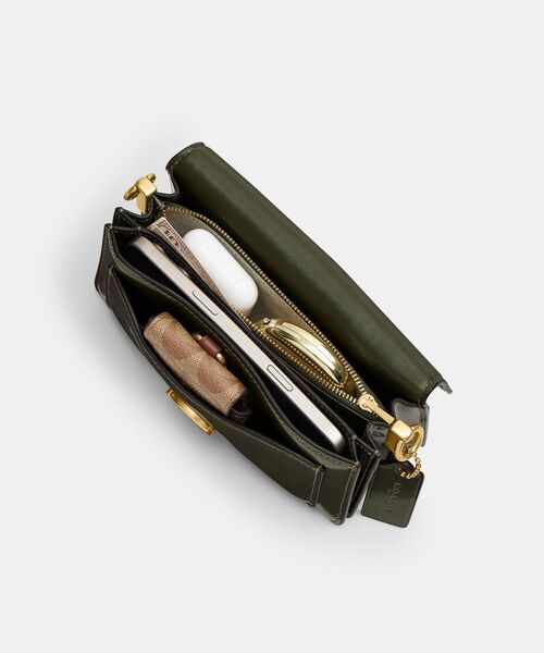 COACH（コーチ）の「タビー ショルダー バッグ 20（ショルダーバッグ・レディース・グリーン系その他・ONE）」の9枚目の写真