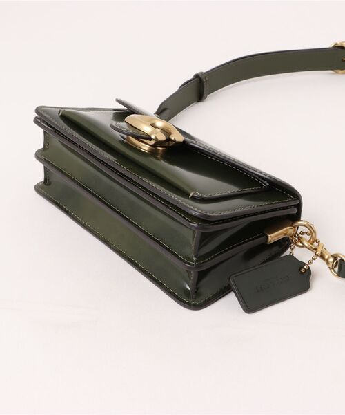 COACH（コーチ）の「タビー ショルダー バッグ 20（ショルダーバッグ・レディース・グリーン系その他・ONE）」の11枚目の写真