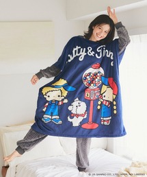 sanrio(サンリオ)の【sanrio characters】パティ&ジミープリントあったか着るフリース毛布ウェア《サンリオキャラクターズ》とろふわ もこもこ あったか(ルームウェア/パジャマ)