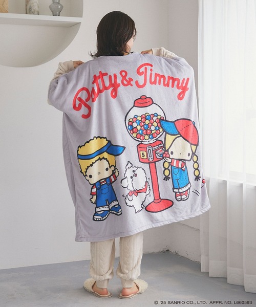 sanrio(サンリオ)の「【sanrio characters】パティ&ジミープリントふわもこ着られるフリース毛布ポンチョ/ブランケット《サンリオキャラクターズ》とろふわ もこもこ あったか(ルームウェア/パジャマ・レディース・ライトグレー/レッド/ネイビー・FREE)」の17枚目の写真