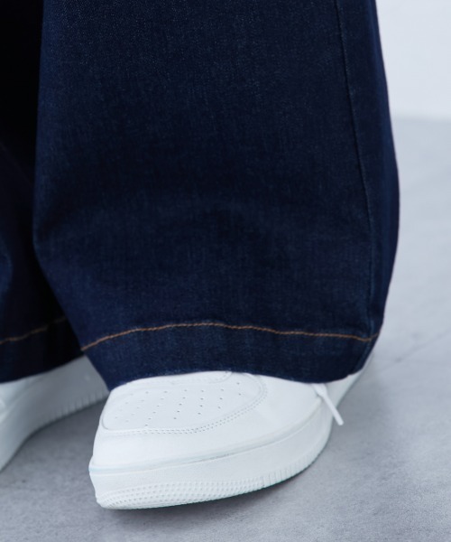 slattgir(スラットジール)の「高身長 すごのびストレッチデニムワイドパンツ 丈長め・トールサイズ(デニムパンツ・レディース・ネイビー/ブルー/ブラック系/オフホワイト・TM/TL/TLL/T3L/T4L/T5L)」の22枚目の写真