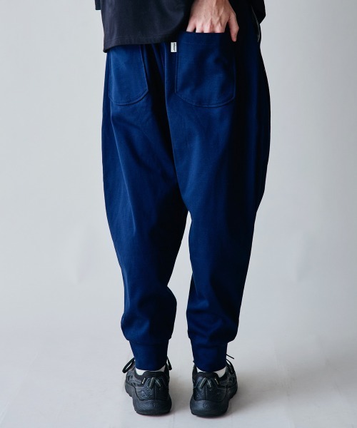 rehacer（レアセル）の「rehacer : Ease Sarouel Pants / イースサルエルパンツ（スウェットパンツ・メンズ・ネイビー/ブラック・LARGE/MEDIUM/SMALL）」の17枚目の写真