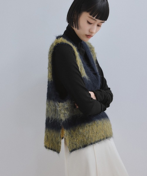 ADAM ET ROPE'（アダムエロペ）の「【WEB限定】ブラッシュドボーダーベスト（ベスト・レディース・ブルー系その他/ブラウン系その他・FREE）」の17枚目の写真