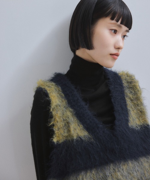 ADAM ET ROPE'（アダムエロペ）の「【WEB限定】ブラッシュドボーダーベスト（ベスト・レディース・ブルー系その他/ブラウン系その他・FREE）」の15枚目の写真