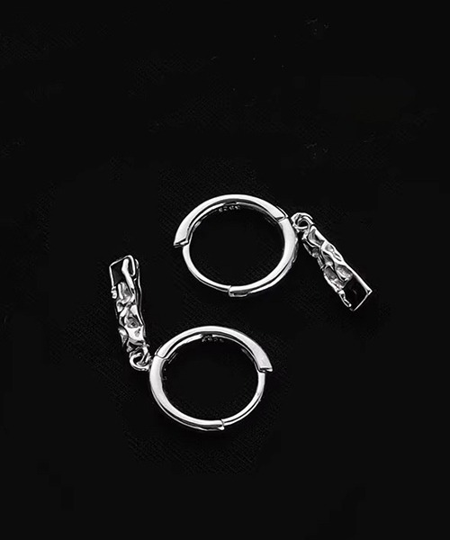 NO WAY（ノーウェイ）の「/Bz/ドロップフープペアピアス/ユニセックス/両耳用(T3)（ピアス（両耳用）・レディース・シルバー・FREE）」の6枚目の写真