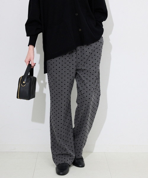 SLOBE IENA（スローブイエナ）の「《吸湿発熱/WEB限定/追加2》CIRCULATE WARM パンツ（スラックス・レディース・グレー・38/40/34/36）」の2枚目の写真