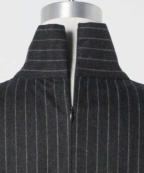 LOEFF（ロエフ）の「＜LOEFF＞ポプリン タートルネック プルオーバー（その他トップス・レディース・ダークグレー/グレー系・0/1）」の19枚目の写真