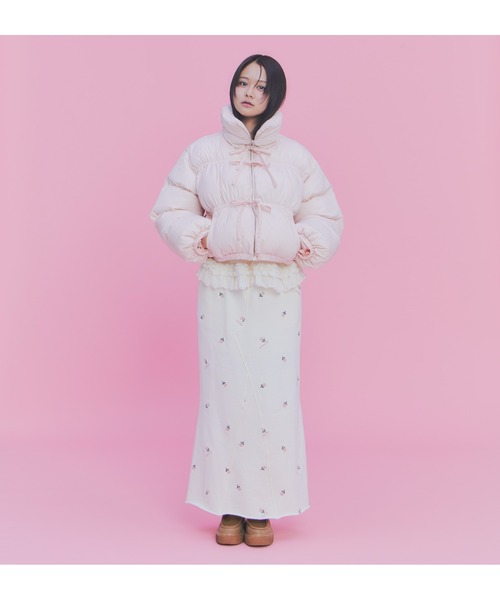 FURFUR(ファーファー)の「【USAGI ONLINE/ZOZOTOWN限定】ナイロンリボンショートパディングジャケット(ダウンジャケット/コート・レディース・ピンク/ブラウン/ライトブルー・F)」の6枚目の写真