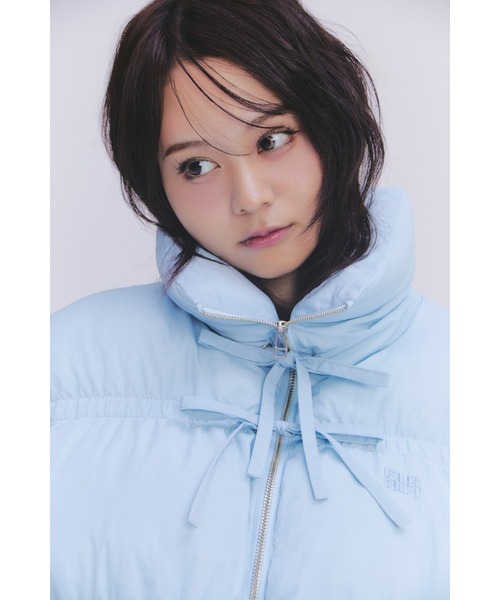 FURFUR(ファーファー)の「【USAGI ONLINE/ZOZOTOWN限定】ナイロンリボンショートパディングジャケット(ダウンジャケット/コート・レディース・ピンク/ブラウン/ライトブルー・F)」の7枚目の写真