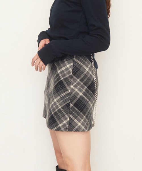 Nadana(ナダナ)の「アソートミニスカート(スカート・レディース・ブラック/ブラウン/ネイビー・SMALL/MEDIUM)」の11枚目の写真