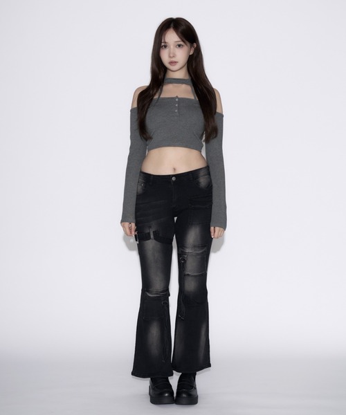 tinkerend（ティンカーエンド）の「Belted Cargo Vintage Flared Denim / ベルト付きカーゴヴィンテージフレアデニム（デニムパンツ・レディース・ブラック/ブルー・2/1）」の7枚目の写真