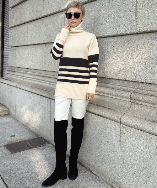 JENNE(ジェンヌ)の「パネルボーダーニット(ニット/セーター・レディース・グレー/アイボリー・LARGE/MEDIUM/SMALL)」の10枚目の写真
