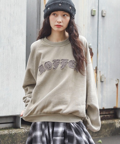 WEGO(ウィゴー)の「WEGO/ショートグラフィックプルオーバー(スウェット・メンズ・ブラック系その他/レッド系その他/ベージュ・MEDIUM/LARGE)」の9枚目の写真