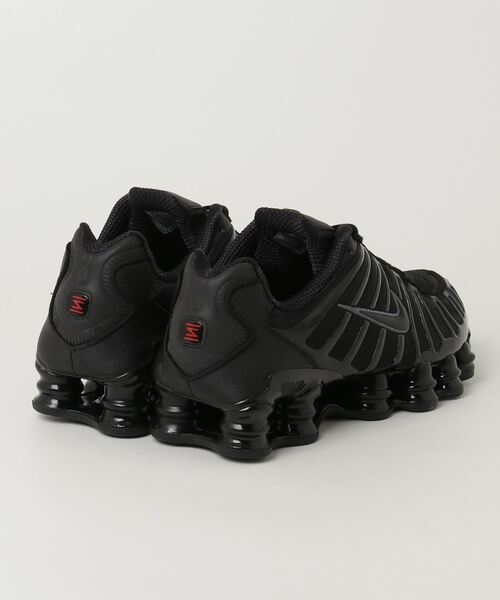 NIKE(ナイキ)の「NIKE W SHOX TL ナイキ ウィメンズ ショックス TL(スニーカー・レディース・ホワイト/ブラック・29cm/28cm/23.5cm/24cm/24.5cm/25cm/25.5cm/27cm)」の5枚目の写真