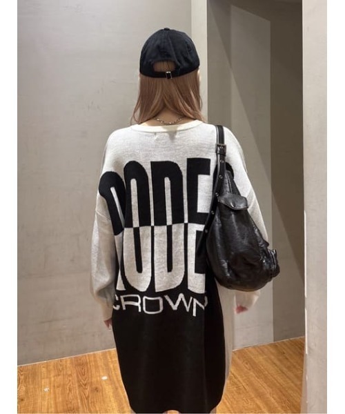 RODEO CROWNS WIDE BOWL（ロデオクラウンズワイドボウル）の「バックバイカラーロゴニットワンピース（ワンピース・レディース・ブラック/イエロー/オフホワイト・FREE）」の7枚目の写真