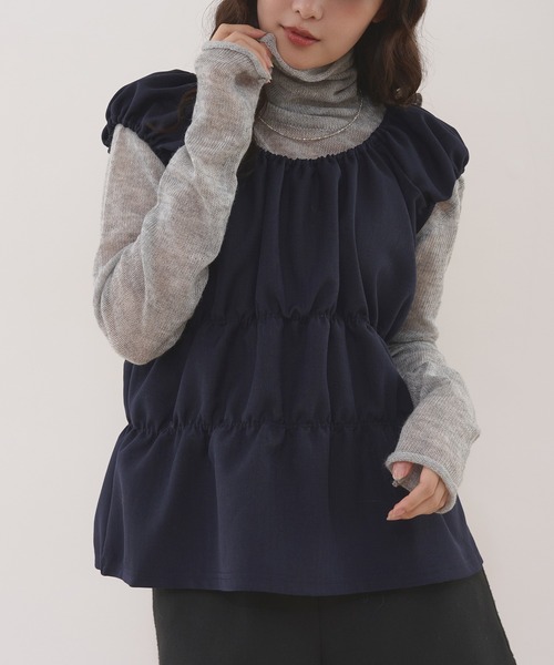 MUHET(ミュエータ)の「herringbone docking gather top / ヘリンボーンドッキングギャザートップス(ニット/セーター・レディース・ネイビー/ブラウン/チャコールグレー・FREE)」の6枚目の写真