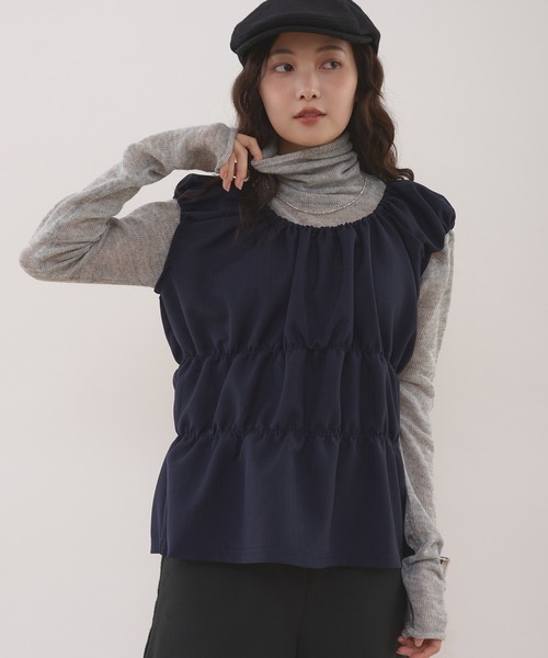MUHET(ミュエータ)の「herringbone docking gather top / ヘリンボーンドッキングギャザートップス(ニット/セーター・レディース・ネイビー/ブラウン/チャコールグレー・FREE)」の7枚目の写真