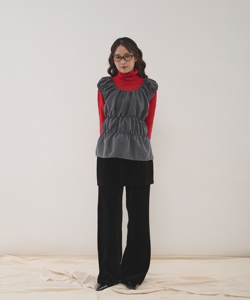 MUHET(ミュエータ)の「herringbone docking gather top / ヘリンボーンドッキングギャザートップス(ニット/セーター・レディース・ネイビー/ブラウン/チャコールグレー・FREE)」の22枚目の写真