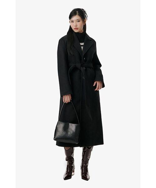 AVANDRESS(アバンドレス )の「Amelia Classic Single Coat BLACK(チェスターコート・レディース・ブラック・MEDIUM/SMALL)」の3枚目の写真