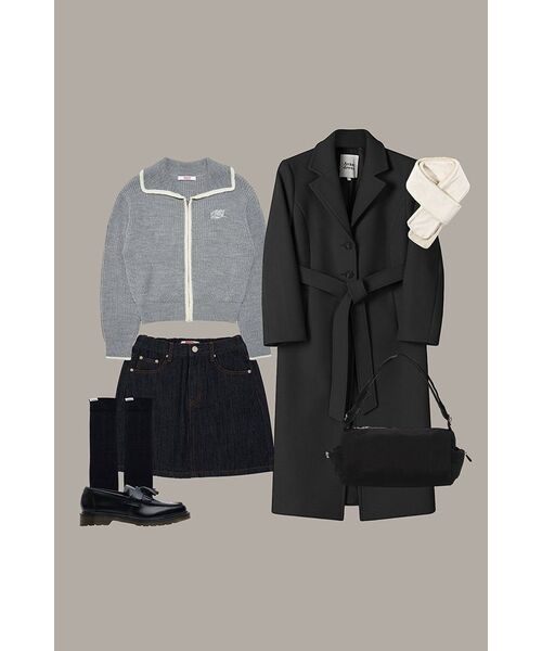 AVANDRESS(アバンドレス )の「Amelia Classic Single Coat BLACK(チェスターコート・レディース・ブラック・MEDIUM/SMALL)」の5枚目の写真