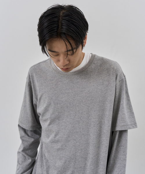NUAKLE(ヌアクル)の「(m) レイヤードスリーブTシャツ_メランジグレー(Tシャツ/カットソー・メンズ・その他・1/2)」の2枚目の写真