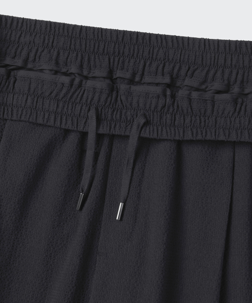 MUSINSA STANDARD（ムシンサスタンダード）の「シアサッカー ワンタック ワイドバンディングパンツ [グレー]（その他パンツ・メンズ・その他・34/32/30/26/28/40/38/42/36）」の3枚目の写真