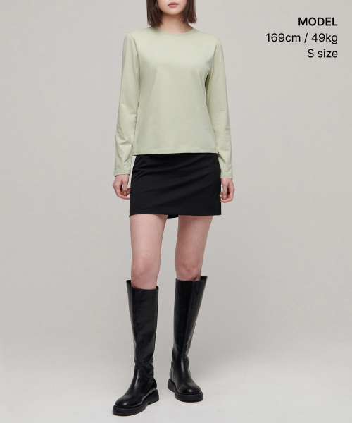 MUSINSA STANDARD WOMAN（ムシンサスタンダードウーマン）の「ウィメンズフレキシブルクルーネック長袖Tシャツ[ペイルグリーン]（Tシャツ/カットソー・レディース・その他・SMALL/MEDIUM/LARGE/X-SMALL）」の5枚目の写真