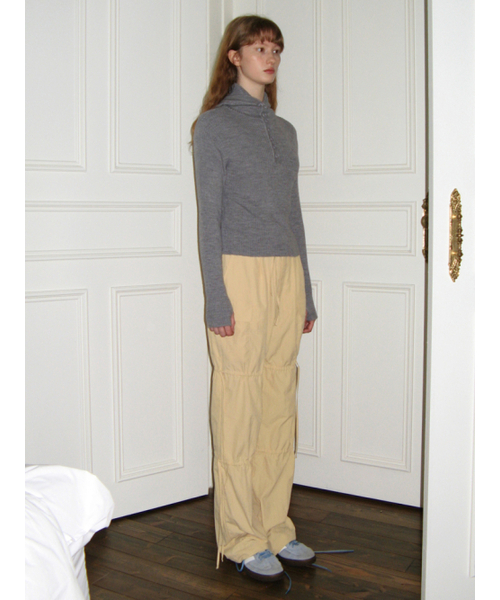 SINOON(シヌーン)の「WORK WEAR STRING PANTS (VINTAGE YELLOW)(その他パンツ・レディース・イエロー・MEDIUM/SMALL)」の2枚目の写真