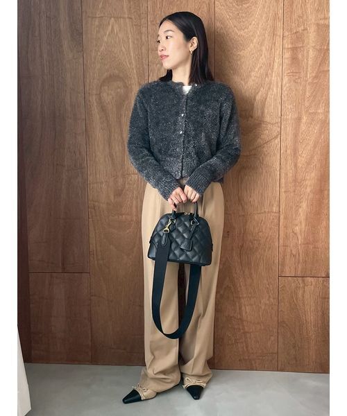 Mila Owen（ミラオーウェン）の「クルーネックシャギーニットカーデ（カーディガン/ボレロ・レディース・グレー/レッド/アイボリー/ブラック・F）」の22枚目の写真