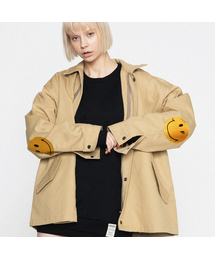 GRAVER（グレーバー）の「[UNISEX] ELBOW EMBROIDERED DOT SMILE WHITE CLIP JACKET_BEIGE（ミリタリージャケット）」