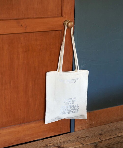 journal standard Furniture (ジャーナルスタンダードファニチャー)の「JSF TOTE CANVAS トートバッグ(トートバッグ・レディース・ライトグリーン/レッド系その他/オートミール・FREE)」の2枚目の写真