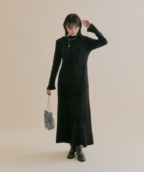 森川企画/オケージョンアイテム]バックオープンベロアワンピース
