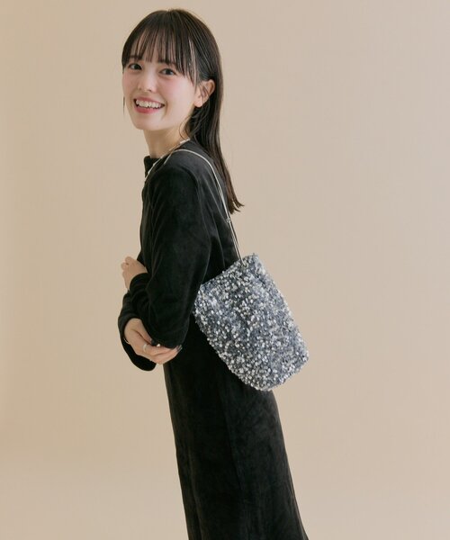 セール】[森川企画/オケージョンアイテム]バックオープンベロア