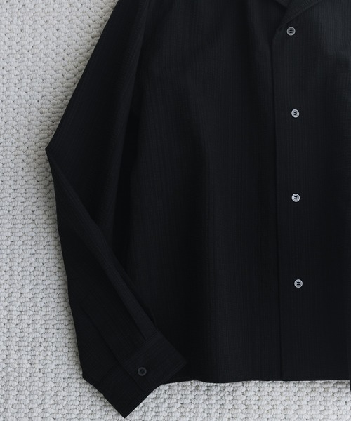 remer（リメール）の「ルーズベーシッククロップドシャツ - バブルタッチ / Loose Basic Cropped Shirt - Bubble Touch（シャツ/ブラウス・メンズ・ホワイト/ブルーグレー/ブラック・LARGE/MEDIUM/SMALL/X-SMALL）」の8枚目の写真