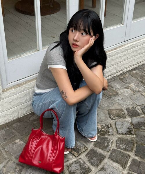 HEEARI(ヒアリー)の「サリークラシックワイドデニムパンツ_ライトブルー(デニムパンツ・レディース・その他・MEDIUM/X-SMALL/SMALL)」の6枚目の写真