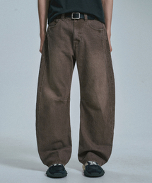 MOO | レギュラーカーブデニムパンツ - ブラウン(デニムパンツ)