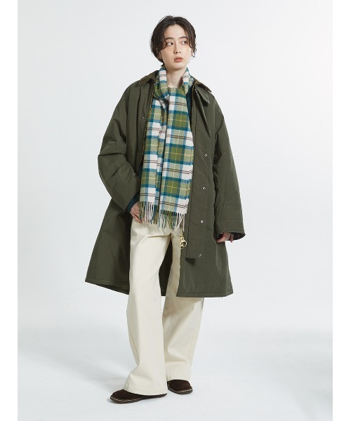 Barbour（バブアー）の「ラムズウール タータンチェック マフラー（8色展開）（マフラー・メンズ・グレー/カーキ/オリーブ/グリーン/レッド/ベージュ/ネイビー/チェック・ONE SIZE）」の14枚目の写真