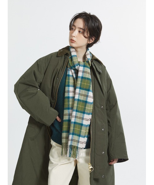 Barbour（バブアー）の「ラムズウール タータンチェック マフラー（8色展開）（マフラー・メンズ・グレー/カーキ/オリーブ/グリーン/レッド/ベージュ/ネイビー/チェック・ONE SIZE）」の15枚目の写真