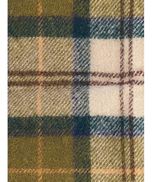 Barbour（バブアー）の「ラムズウール タータンチェック マフラー（8色展開）（マフラー・メンズ・グレー/カーキ/オリーブ/グリーン/レッド/ベージュ/ネイビー/チェック・ONE SIZE）」の18枚目の写真