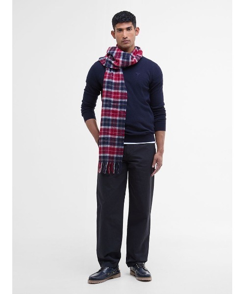 Barbour（バブアー）の「ラムズウール タータンチェック マフラー（8色展開）（マフラー・メンズ・グレー/カーキ/オリーブ/グリーン/レッド/ベージュ/ネイビー/チェック・ONE SIZE）」の19枚目の写真