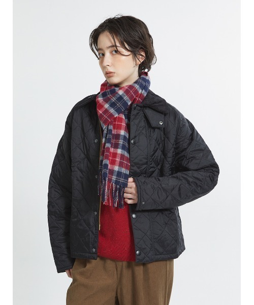 Barbour（バブアー）の「ラムズウール タータンチェック マフラー（8色展開）（マフラー・メンズ・グレー/カーキ/オリーブ/グリーン/レッド/ベージュ/ネイビー/チェック・ONE SIZE）」の21枚目の写真