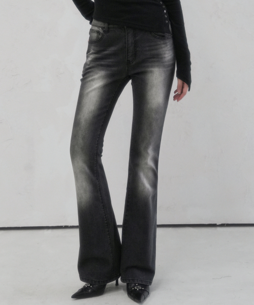 Vivacious(ビバシャス)の「Deau Bootscut Denim Pants INDIGO(デニムパンツ・レディース・インディゴブルー・SMALL/MEDIUM/LARGE)」の2枚目の写真