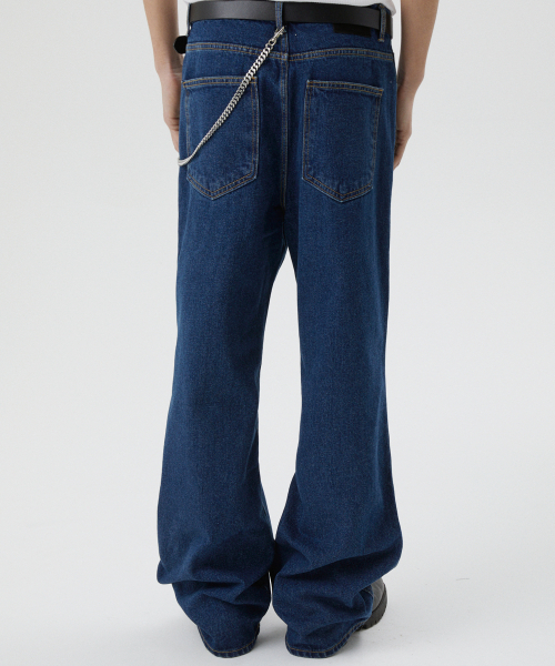 suade（スエード）の「FLARE DENIM [BLUE]（デニムパンツ・レディース・その他・SMALL/MEDIUM/LARGE）」の3枚目の写真