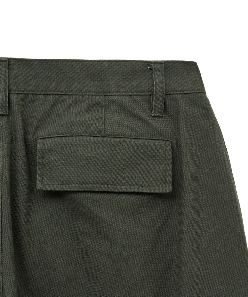 NOIRER(ノイア)の「ユーティリティストラップカーゴパンツ(カーキ)(その他パンツ・メンズ・その他・50/48/52)」の8枚目の写真