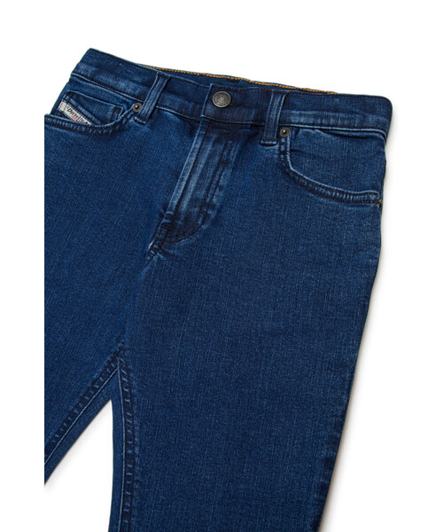 DIESEL(ディーゼル)の「キッズ デニムパンツ 1995-J(デニムパンツ・キッズ・インディゴブルー・8Y/4Y/6Y/10Y/12Y/14Y/16Y)」の2枚目の写真