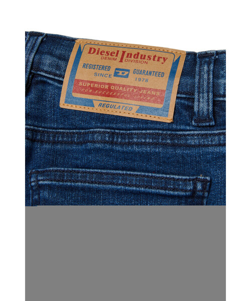 DIESEL(ディーゼル)の「キッズ デニムパンツ 1995-J(デニムパンツ・キッズ・インディゴブルー・8Y/4Y/6Y/10Y/12Y/14Y/16Y)」の4枚目の写真