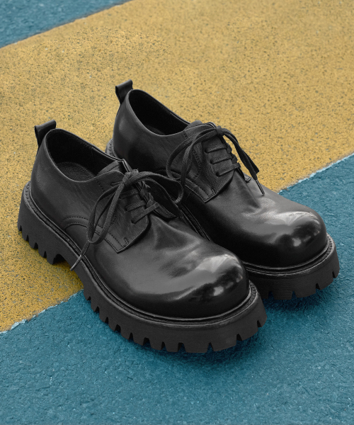 WETHEROAD(ウィーザロード)の「WTRD1122 Charlie 4-Hole Tumble Washing Volume Derby Shoes Black(ドレスシューズ・メンズ・ブラック・28cm/27cm/25cm/29cm)」の1枚目の写真